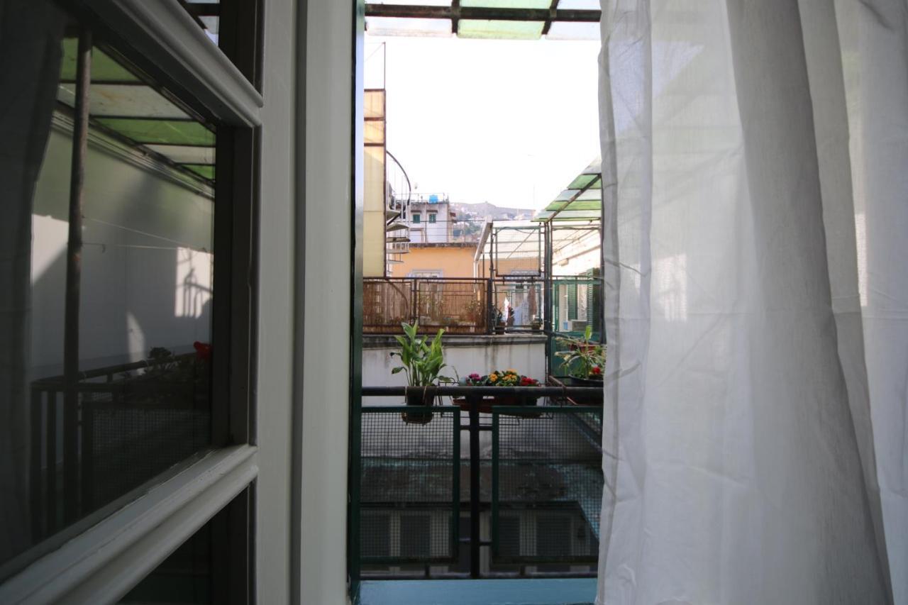 Apartamento Casa Maulu A Napoli Centro Habitación foto